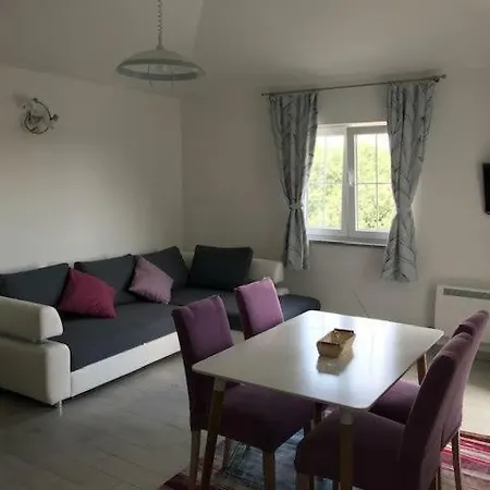 Helena Apartamento