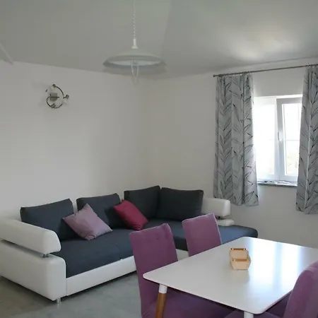 Helena Apartament